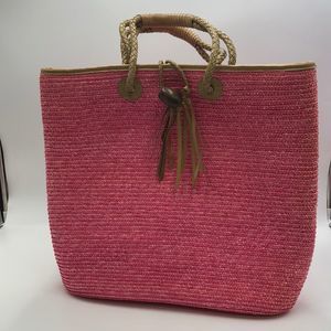 NWOT- Pink/Tan Donna Dixon straw bag. Braided faux leather handles,loop/bead